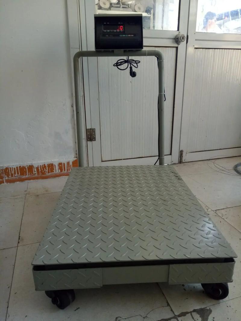 鹰衡称重专业的地磅生产厂家,主要小地磅产品有